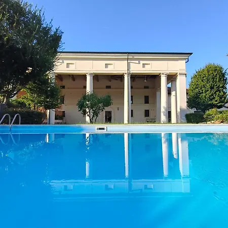 아파트 Residenze La Barchessa *