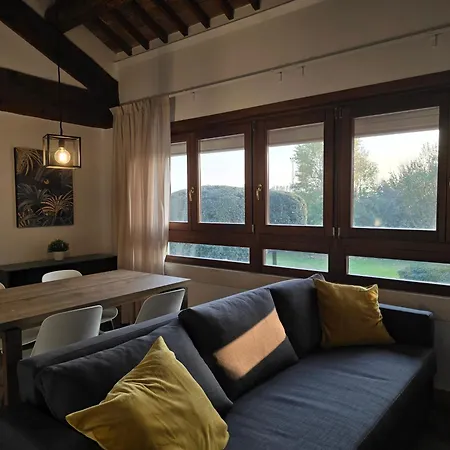 Residenze La Barchessa アパート *